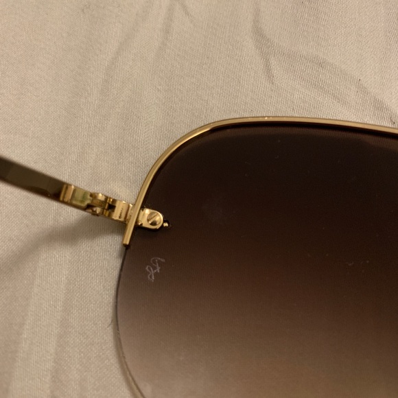Ray-Ban RB34499 Iconic Aviator Sunglasses - Picture 5 of 5